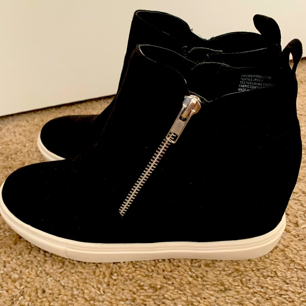 Madden girl wedge boot bootie sneaker shoe by Steve Madden